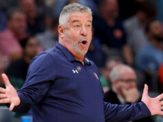 Miami (Ohio) AD criticou Pearl por desrespeitar os invictos RedHawks