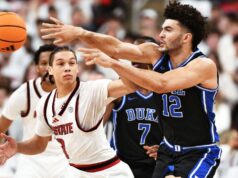O número 1 Duke assumiu o título ACC imediatamente ao eliminar NC State