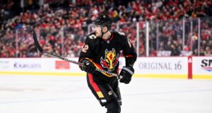 Mammoth Bolster Blue Line, pegue Mackenzie Vigger do Flame