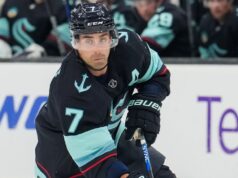 O Kraken assinou com o capitão Jordan Eberle uma extensão de contrato de dois anos
