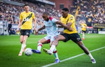 O Feyenoord empatou com o NAC em duelo sem gols. Ueda cabeceou para casa após cruzamento do patrão.