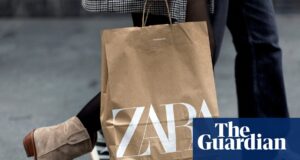 O bilionário fundador da Zara, Amancio Ortega, receberá dividendos de € 3,23 bilhões | Setor de varejo