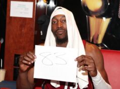 O técnico da AAU de Bam Adebayo avalia seu desempenho histórico de 83 pontos.