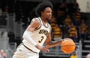 Os 33 anos de Armstrong ajudam a UMBC a ganhar o título da América Leste, uma oferta da NCAA
