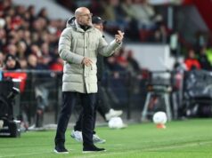 Peter Bosz luta para encontrar uma resposta para o jogo do NEC contra o PSV: ‘Eles atiraram todas as bolas para a frente’