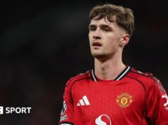 Man United: Jack Fletcher foi suspenso por seis partidas por calúnia homofóbica.