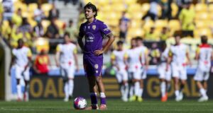 A-League: Perth Glory estende série sem vitórias para seis jogos com vitória por 2 a 1 sobre o Wellington Phoenix