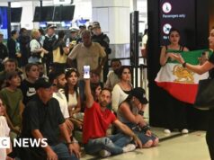 Dois outros associados à seleção iraniana de futebol residem na Austrália.