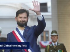 Borque, do Chile, deixou o cargo, pedindo unidade após uma ruptura com um sucessor sobre a China Cable.