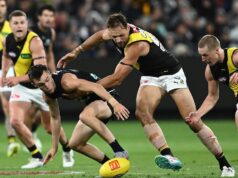 Os Blues resistiram à onda dos Tigers após a primeira vitória