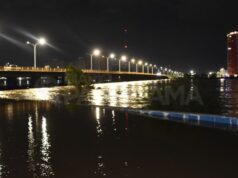 Vídeos e fotos chocantes da inundação do Rio Dolce no cais