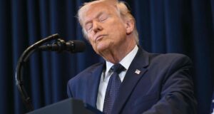 A guerra no Irão é um fardo político para Trump