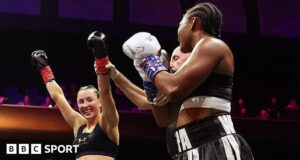 Jed Jones: Primeira vitória no boxe do campeão olímpico de taekwondo