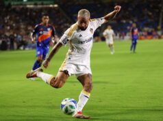 F. Diego Fagandez voltou à revolução como agente livre