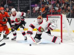 Linus Almark, os senadores excluíram os Ducks.