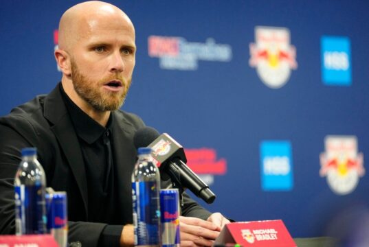O técnico dos Red Bulls, Michael Bradley, está retornando a Toronto.