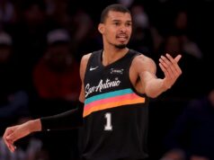 Os Spurs esperam que essa dose de adversidade os estimule a vencer mais do que os 76ers.