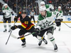 Os Stars esmagaram os Canucks pela 9ª vitória consecutiva da franquia.