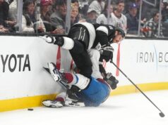 Famintos por pontos, os Kings enfrentam spoilers nos Canucks.