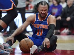Os Knicks lutam pela vitória em casa contra o Thunder