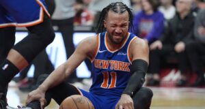 Os Knicks lutam pela vitória em casa contra o Thunder