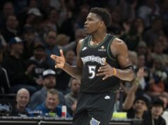 Anthony Edwards está em alta enquanto os Wolves enfrentam os Raptors.