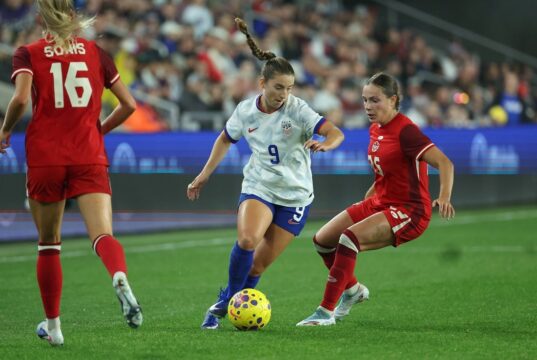 EUA se aproximam do título da SheBelieves Cup com exclusão do Canadá