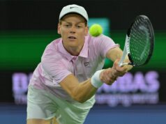 Janek Snr começou sua campanha em Indian Wells com uma vitória fácil.