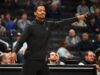 Providence demitiu o técnico de basquete Kim English após 3 temporadas.