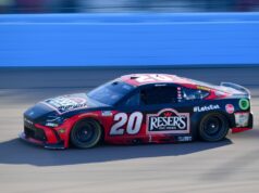 Christopher Bell ganha uma piscina em Las Vegas.