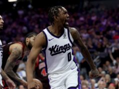 Os Pacers enfrentam os Kings em uma batalha pela adega de conferências da NBA.