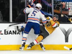 Connor McDavid deu duas assistências na vitória dos Golden Knights sobre os Lutadores