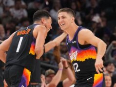 “Roundup da NBA: Suns encerra a seqüência de 10 vitórias consecutivas do Hornets fora de casa” .