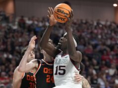 O nº 12, Gonzaga, derrotou o Oregon State para avançar para as finais do WCC