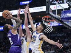 A cesta de 3 pontos de Blake Henson leva o Jazz à vitória sobre o Warriors