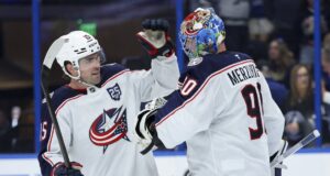 Os Blue Jackets continuam sua onda de playoffs contra os desesperados Panteras.
