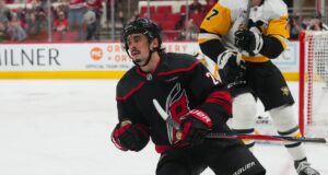 Furacões esperam continuar ‘lucrando’ contra Blues