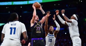 O Lakers pegou os Wolves na classificação graças a um triplo-duplo de Luka Donic.