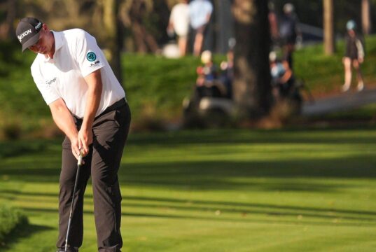 A tacada dupla de Smotherman após 18 no The Players empatou a cinco