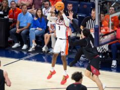 Os 23 pontos de Kevin Overton levaram Auburn a ultrapassar Seattle na segunda rodada do NIT.