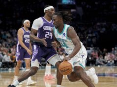 Resumo da NBA: Hornets afundam 26 treys, Pummel Kings