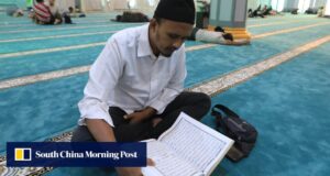 Cidadão malaio condenado a 10 meses de prisão e multado em 12.700 dólares americanos por insultar o Islã no Facebook