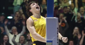 Duplantis leva recorde mundial de salto com vara a novos patamares