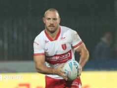 Hull KR: O atacante australiano Carl Lawton foi suspenso por três partidas.