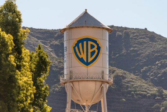 Os Teamsters instaram o DOJ a restringir a decisão sobre a fusão da Warner Bros.