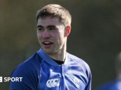Seis Nações 2026: Jack Crowley permanece após a Irlanda recuperar o meio-campo