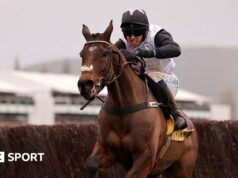 Festival de Cheltenham 2026: Heartwood de Henry de Bromhead vence Jonbin para ganhar Ryanair Chase