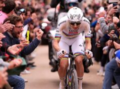Strade Bianche: Tadej Pogačar domina no cascalho da Toscana para registrar a quarta vitória