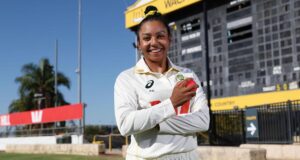 A estrela australiana Alana King quer que seu time jogue mais críquete no recém-construído campo WACA
