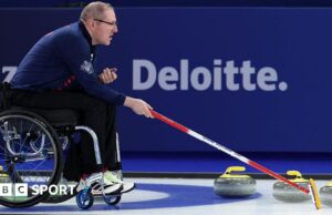 Paraolimpíadas de inverno: os rolos em cadeiras de rodas da Grã-Bretanha perdem novamente.